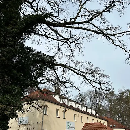 Lesny Dom 住宿加早餐酒店