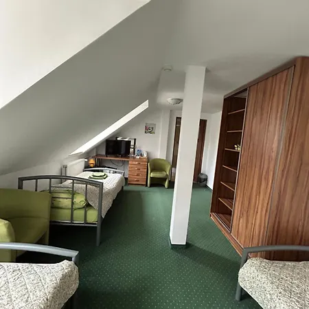 Bed & Breakfast Lesny Dom Barlinek