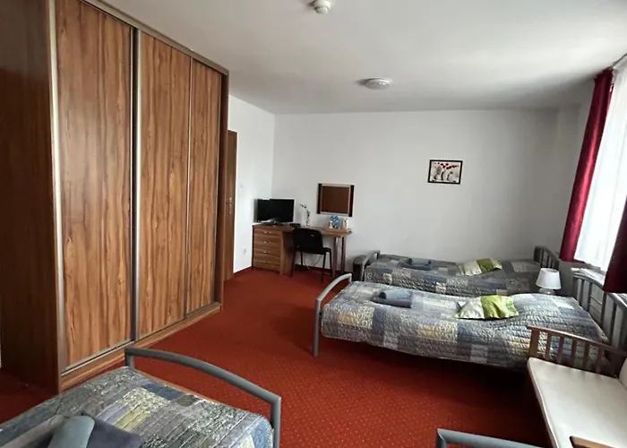 Lesny Dom Bed and breakfast 3*