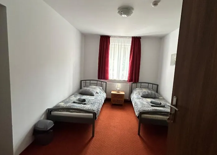 Lesny Dom Bed and breakfast 3*